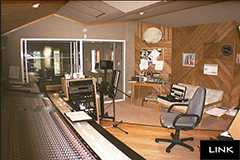AVStudiors1